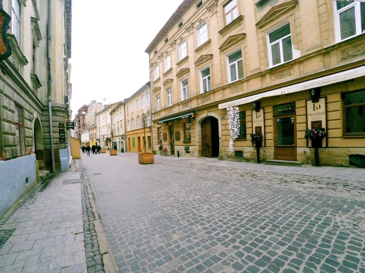 Lion King Lesya Ukrainka Daire Lviv Dış mekan fotoğraf